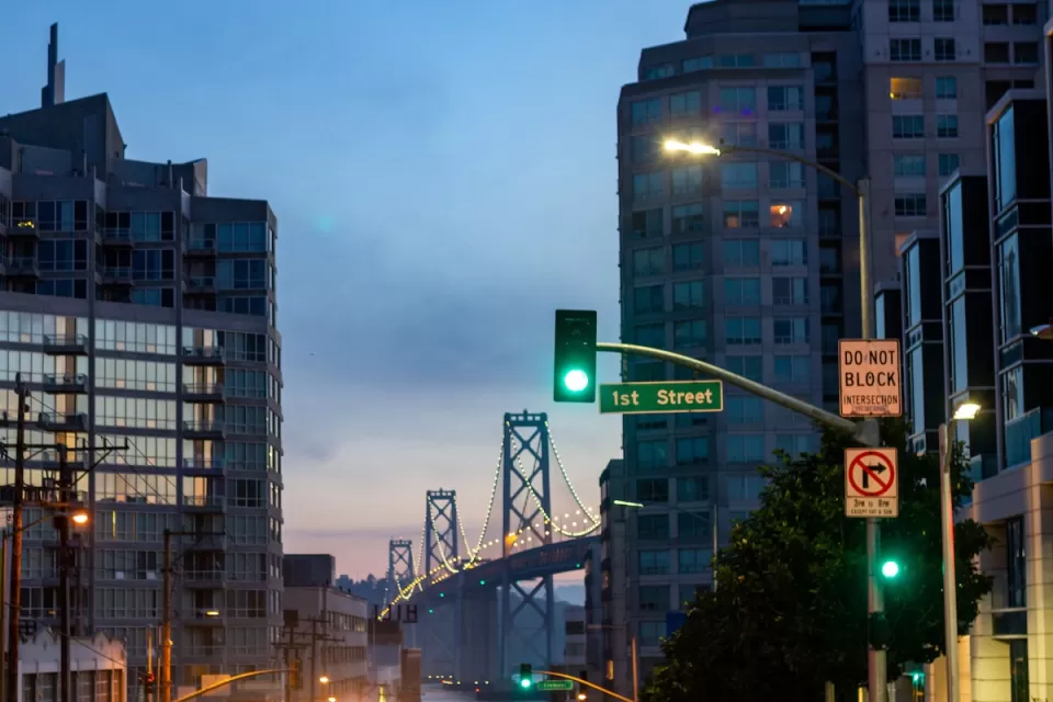 Intersection with stoplight and "no right turn on red" sign in San Francisco, California.